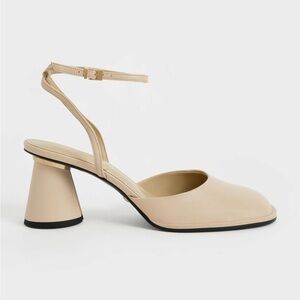Charles & Keith beige nude pumps US6